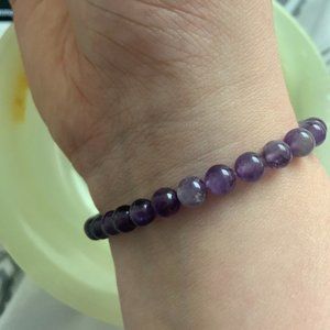 Amethyst bracelet (6mm)